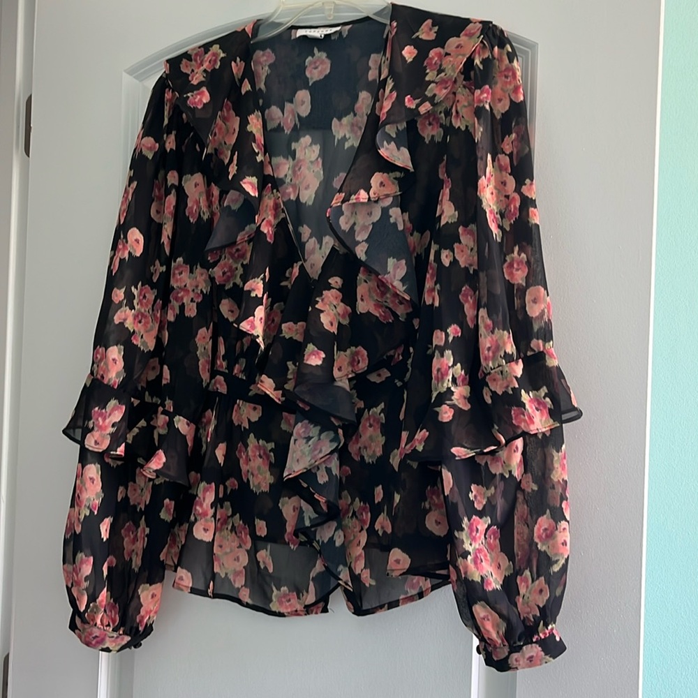 Floral Ruffle Top - Picture 4 of 10